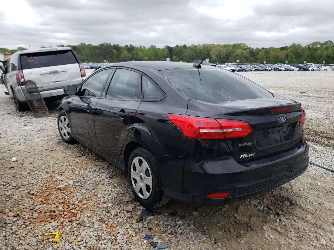 Photo 3 from auction – 2018 FORD FOCUS S with VIN 1FADP3E27JL244467