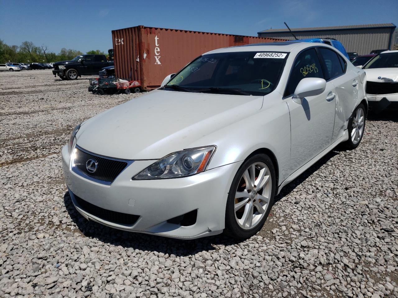 Photo 2 from auction – 2007 LEXUS IS 250 with VIN JTHBK262575042831