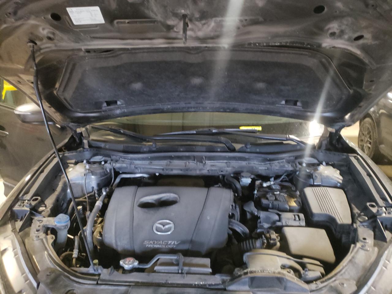 Photo 7 from auction – 2015 MAZDA CX-5 GT with VIN JM3KE4DY6F0487609