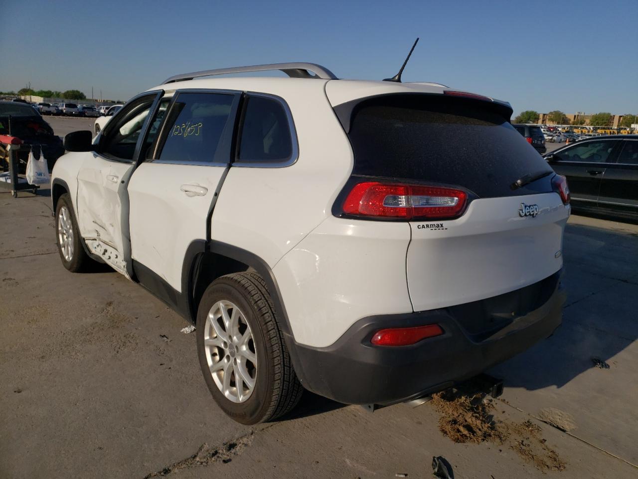 Photo 3 from auction – 2014 JEEP CHEROKEE L with VIN 1C4PJLCS5EW205201