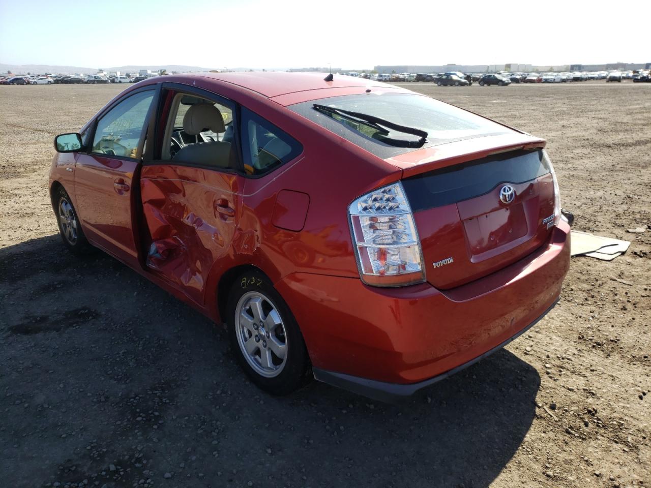 Photo 3 from auction – 2006 TOYOTA PRIUS with VIN JTDKB20U767079068