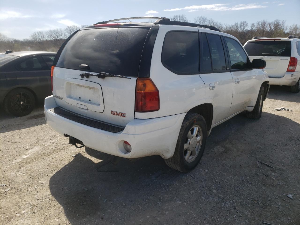 Photo 4 from auction – 2005 GMC ENVOY with VIN 1GKDT13S552139990