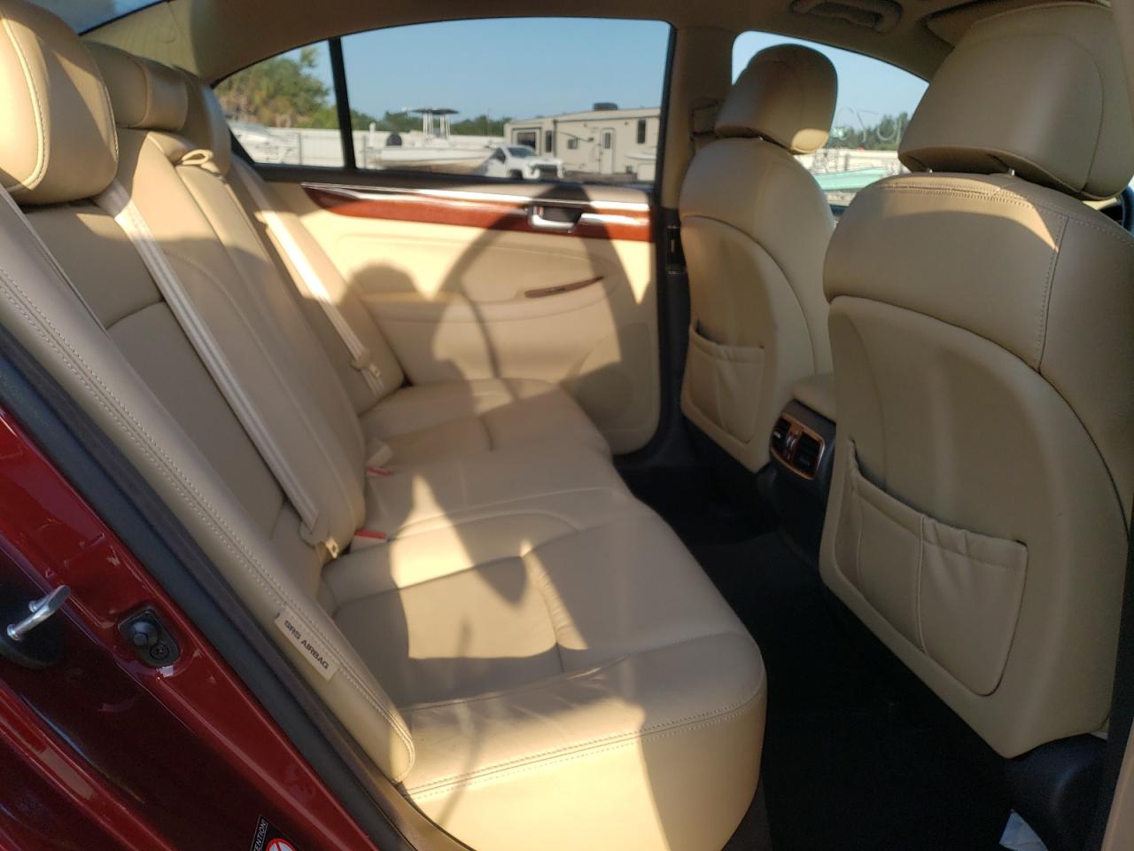 Photo 6 from auction – 2012 HYUNDAI GENESIS 3. with VIN KMHGC4DD0CU158227