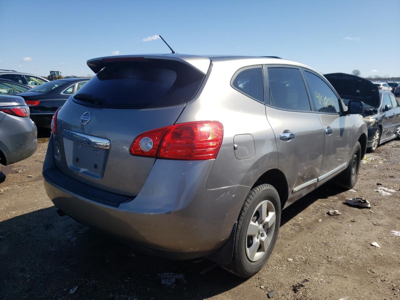 Photo 4 from auction – 2011 NISSAN ROGUE S with VIN JN8AS5MT6BW160629