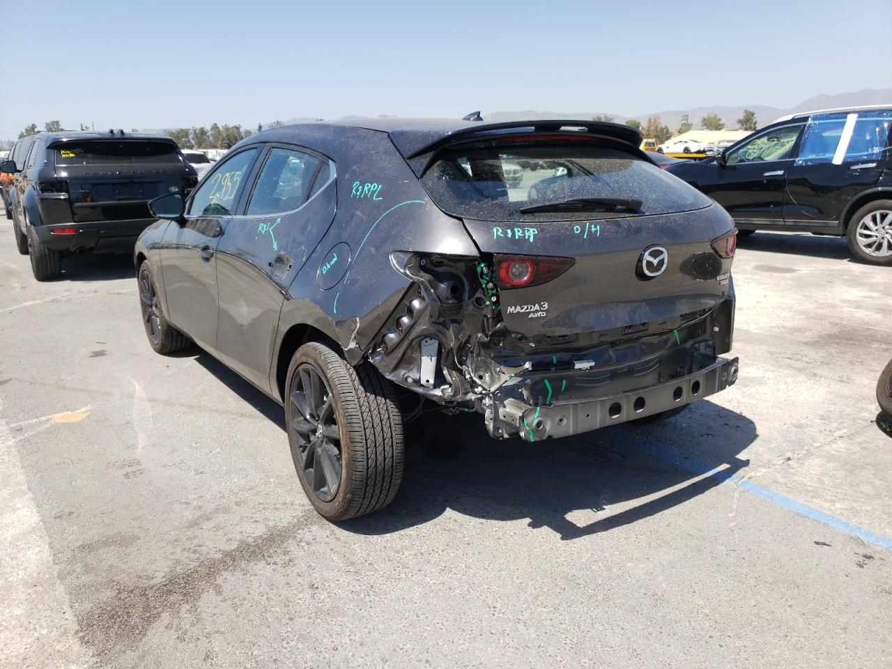 Photo 3 from auction – 2021 MAZDA 3 PREMIUM with VIN JM1BPBNY7M1401107