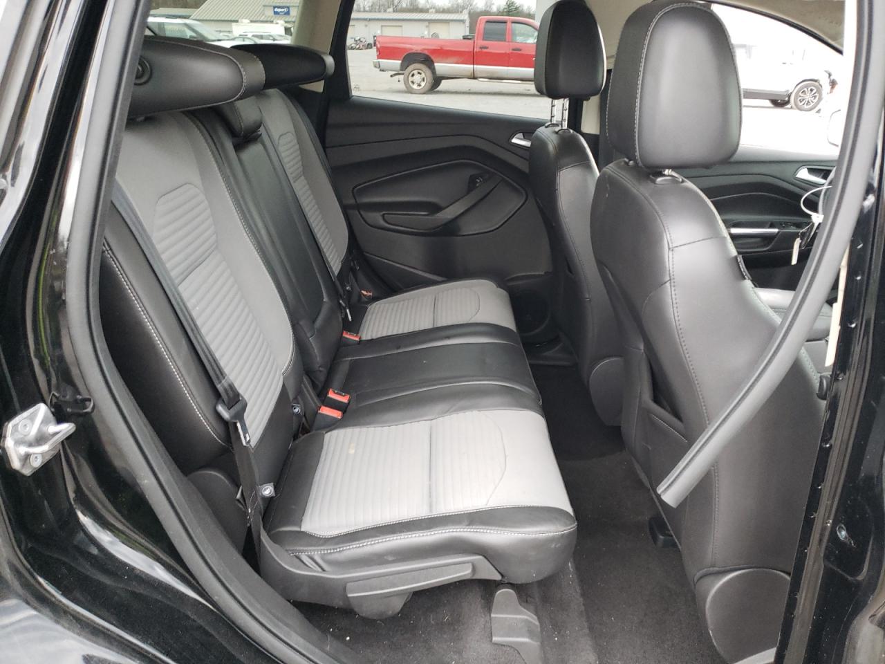 Photo 6 from auction – 2017 FORD ESCAPE TIT with VIN 1FMCU9J91HUA08093