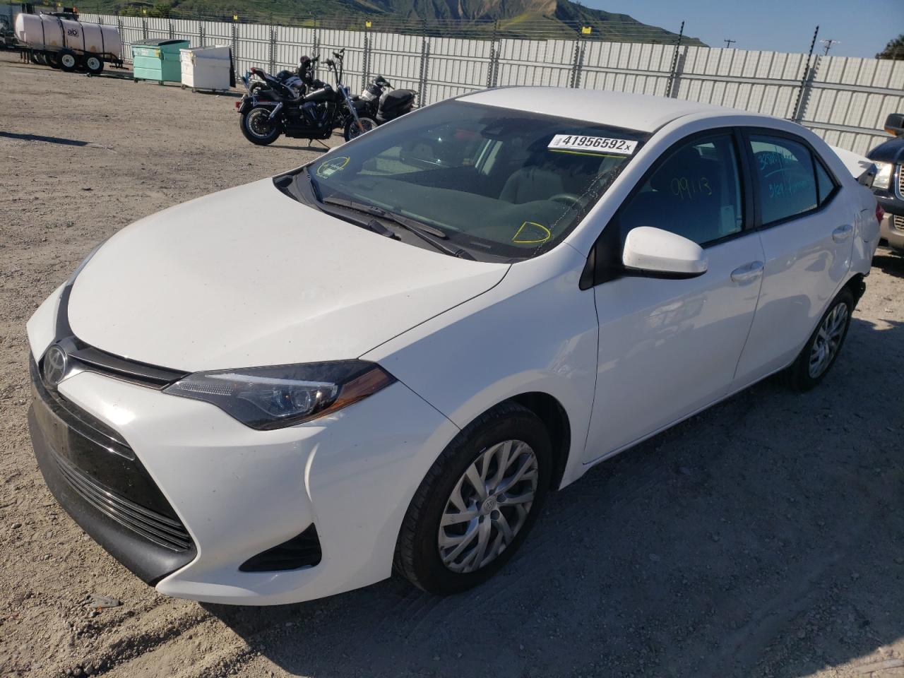 Photo 2 from auction – 2019 TOYOTA COROLLA L with VIN 5YFBURHE3KP890908