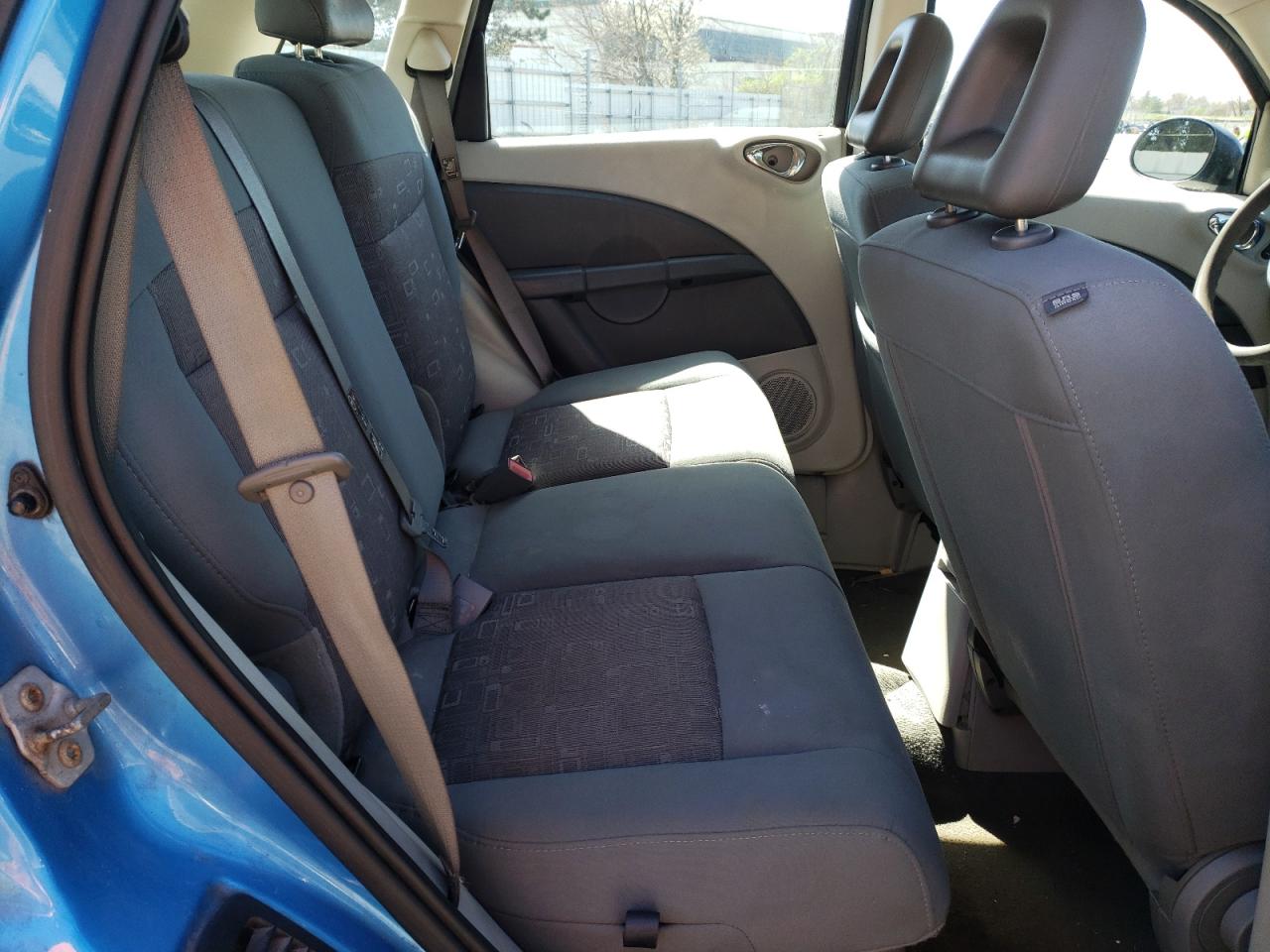Photo 6 from auction – 2008 CHRYSLER PT CRUISER with VIN 3A8FY48B68T127553