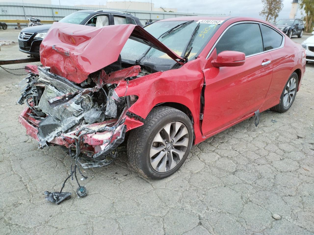 Photo 2 from auction – 2014 HONDA ACCORD EXL with VIN 1HGCT1B81EA006809