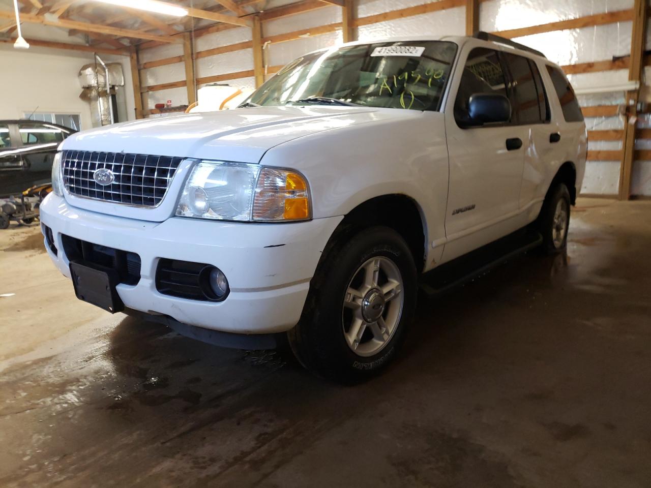 Photo 2 from auction – 2005 FORD EXPLORER X with VIN 1FMZU73E55ZA19590