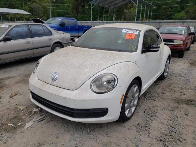 Photo 2 from auction – 2012 VOLKSWAGEN BEETLE with VIN 3VWJP7AT8CM647200