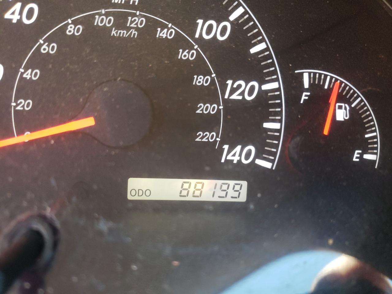 Photo 8 from auction – 2005 TOYOTA CAMRY LE with VIN 4T1BE30K05U066539
