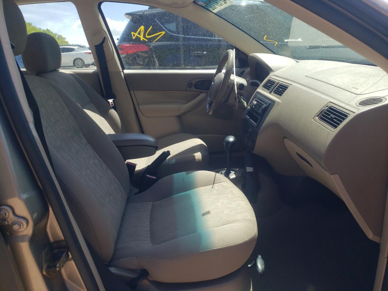 Photo 5 from auction – 2005 FORD FOCUS ZX4 with VIN 1FAFP34N85W163499