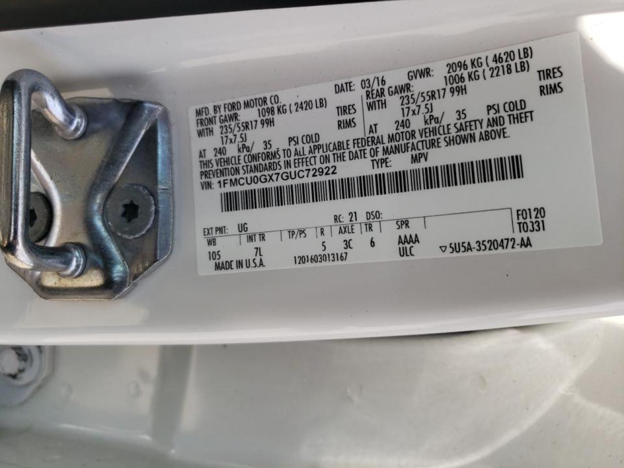 Photo 10 from auction – 2016 FORD ESCAPE SE with VIN 1FMCU0GX7GUC72922