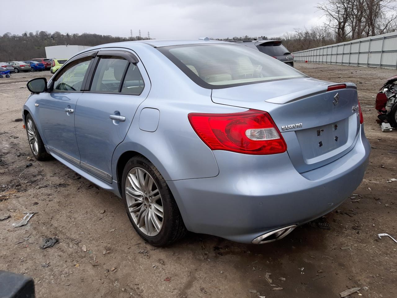 Photo 3 from auction – 2012 SUZUKI KIZASHI SP with VIN JS2RF9A87C6101137