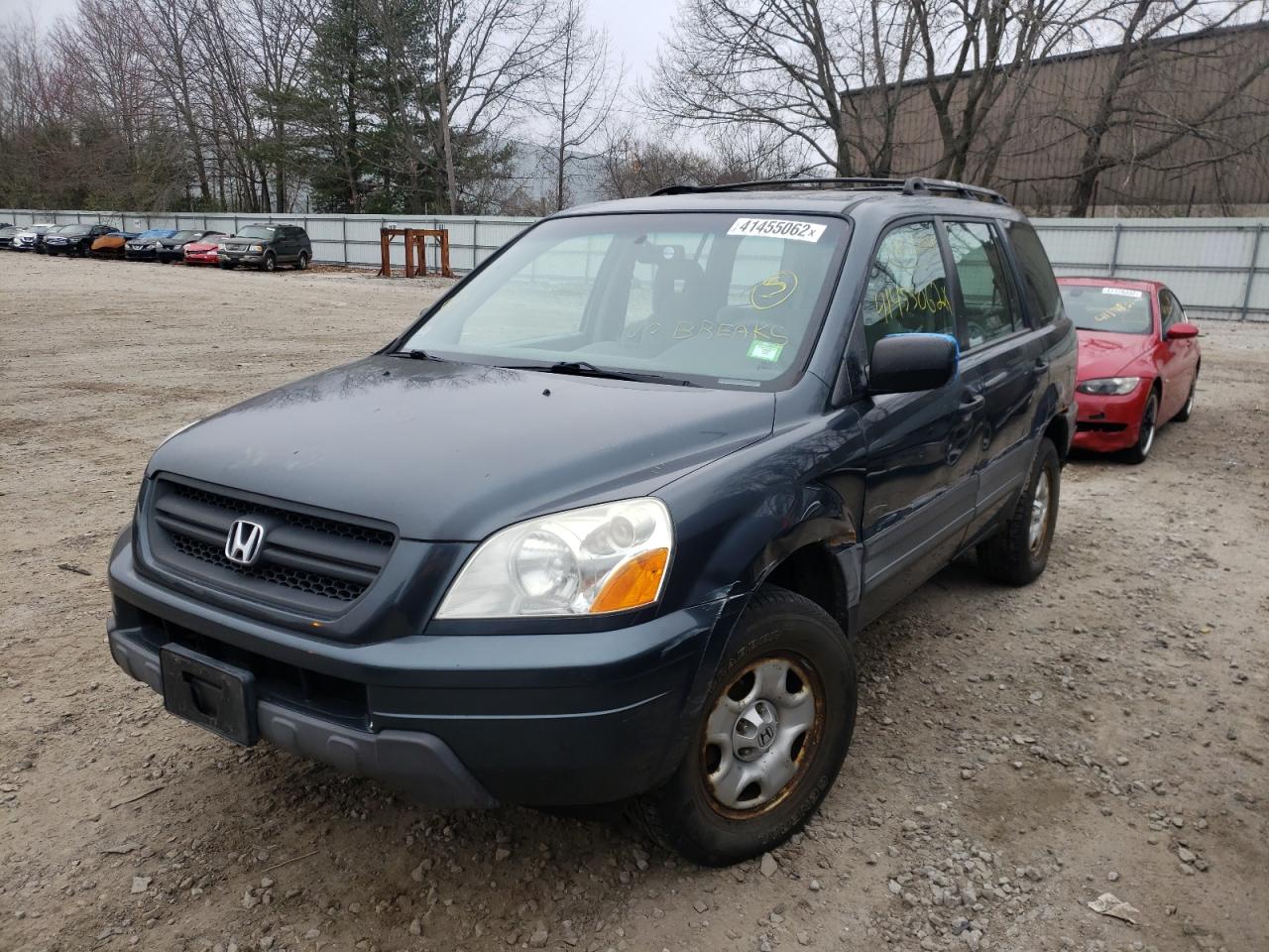 Photo 2 from auction – 2005 HONDA PILOT LX with VIN 2HKYF18125H573609