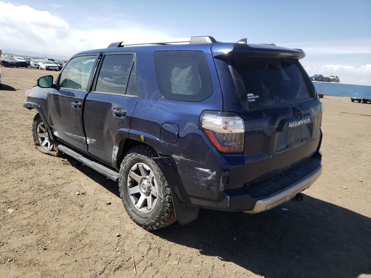 Photo 3 from auction – 2016 TOYOTA 4RUNNER SR with VIN JTEBU5JR4G5389189