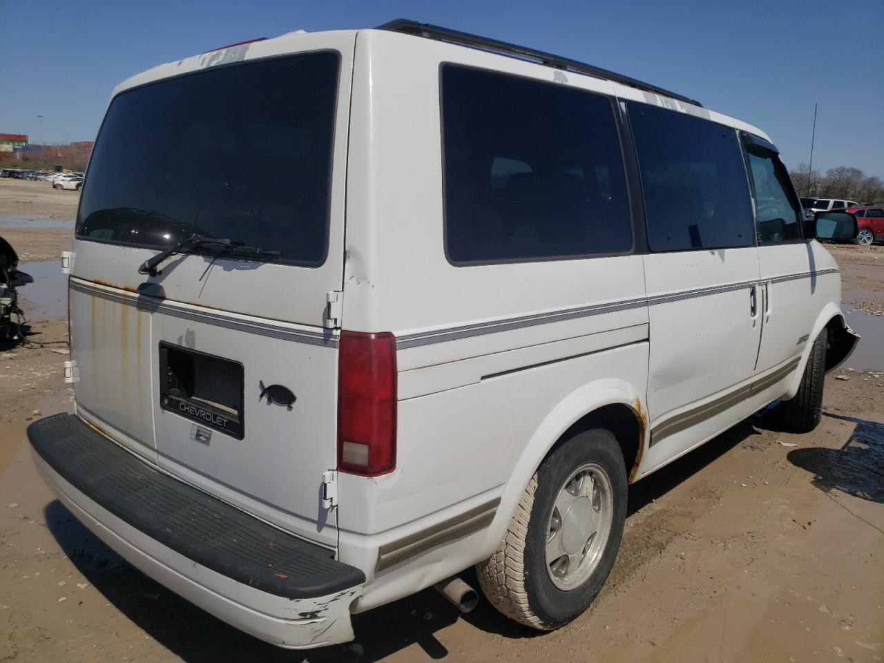 Photo 4 from auction – 1995 CHEVROLET ASTRO with VIN 1GNDM19W0SB241915