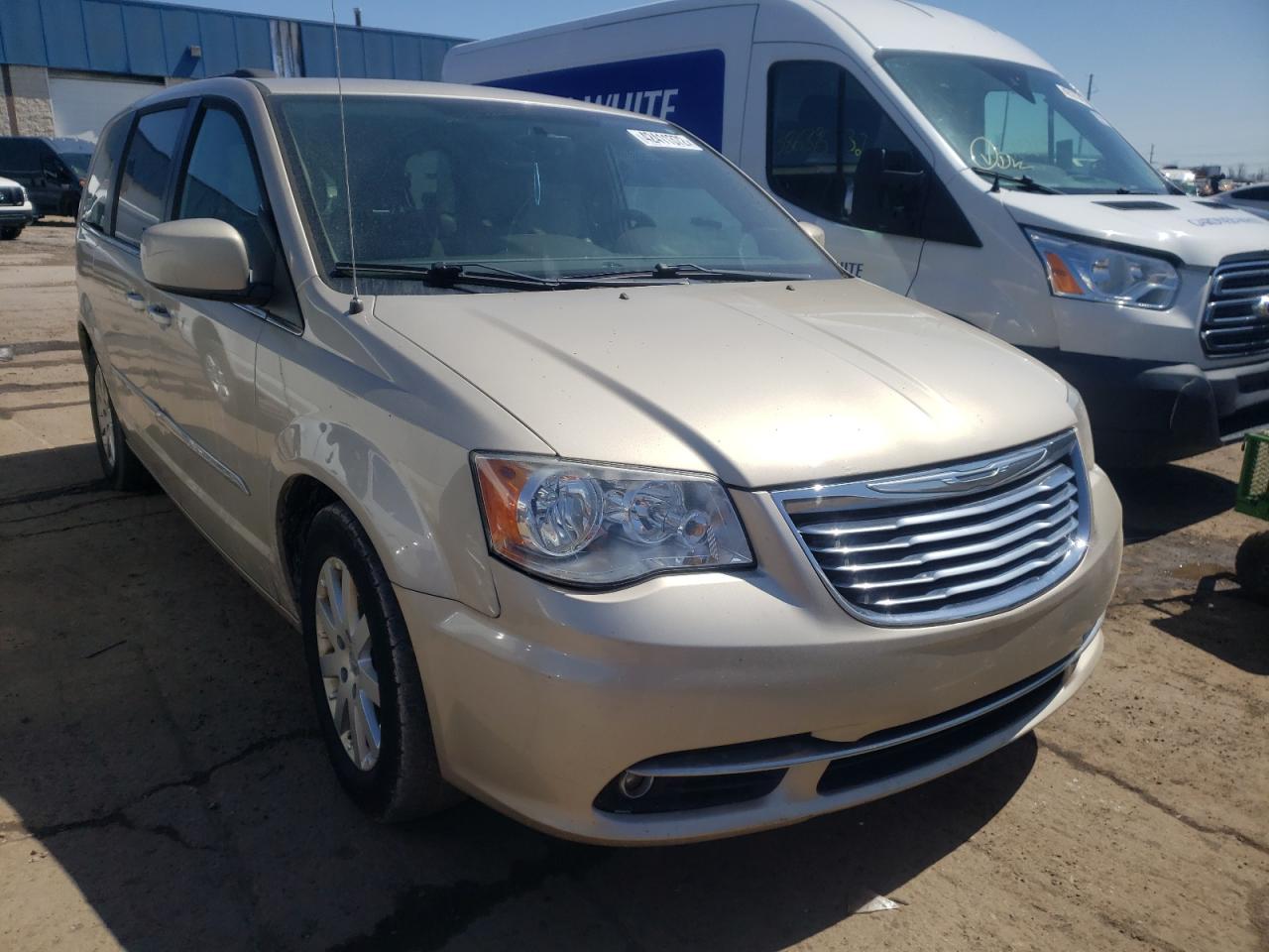 CHRYSLER TOWN & COU 2013 with VIN 2C4RC1BG9DR573554 - Photo from auction