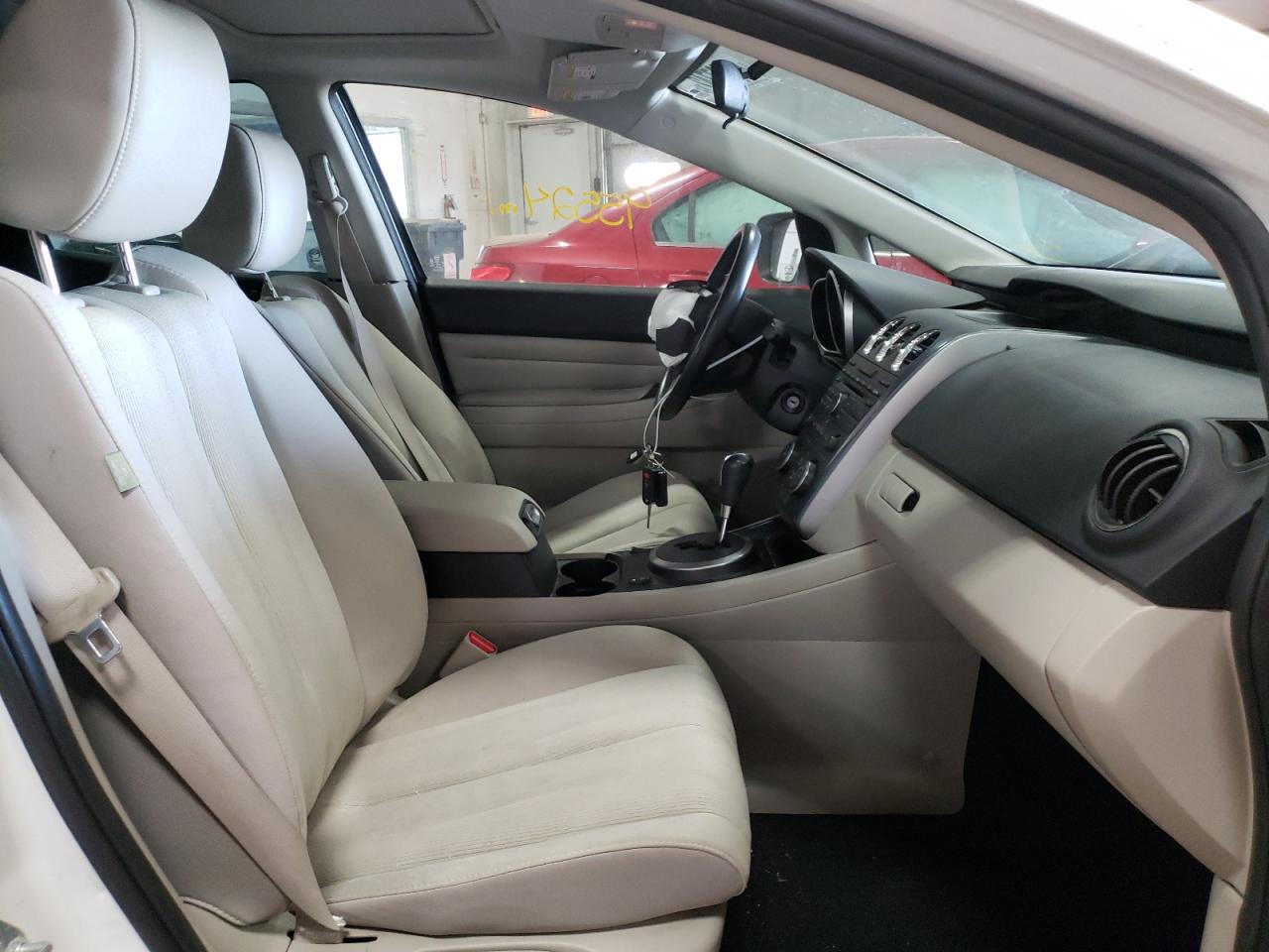 Photo 5 from auction – 2012 MAZDA CX-7 with VIN JM3ER2B51C0420233