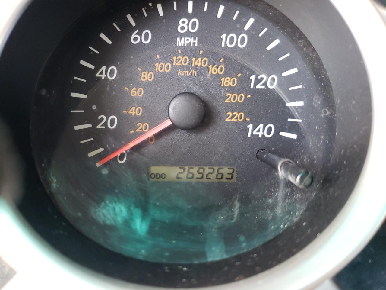 Photo 8 from auction – 2005 TOYOTA HIGHLANDER with VIN JTEDP21A550046359