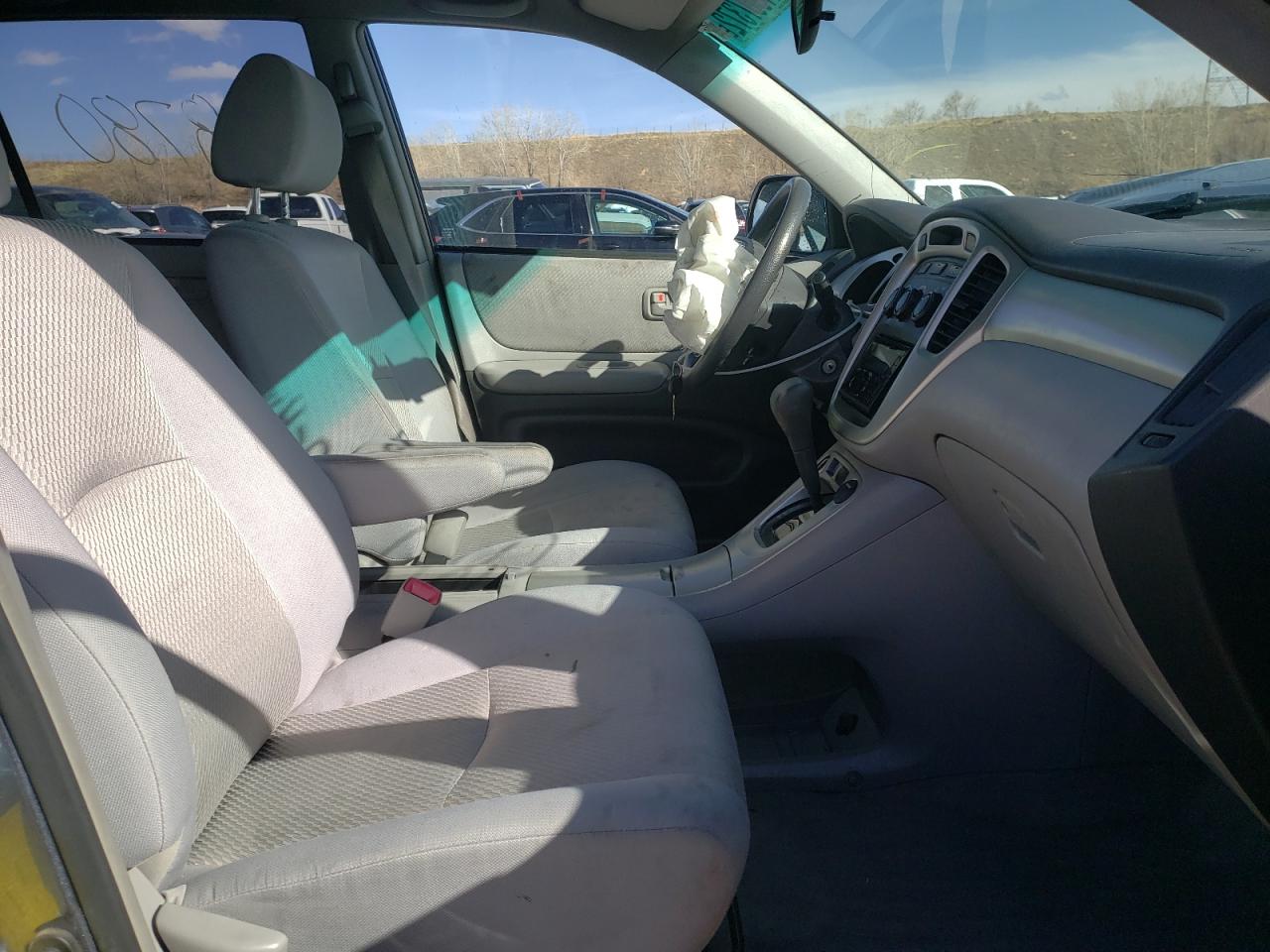 Photo 5 from auction – 2006 TOYOTA HIGHLANDER with VIN JTEEW21AX60029517