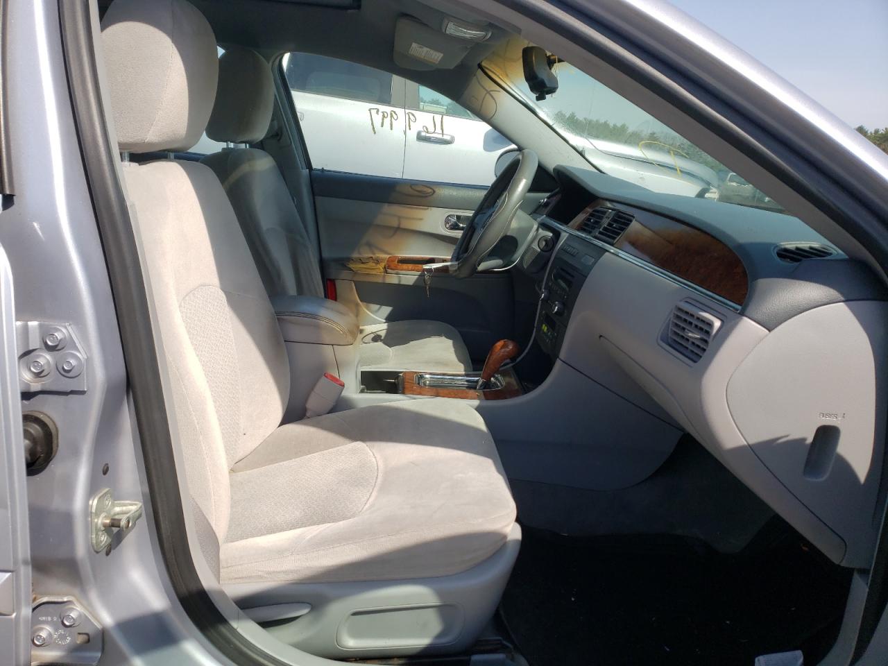 Photo 5 from auction – 2005 BUICK LACROSSE C with VIN 2G4WC532751242531