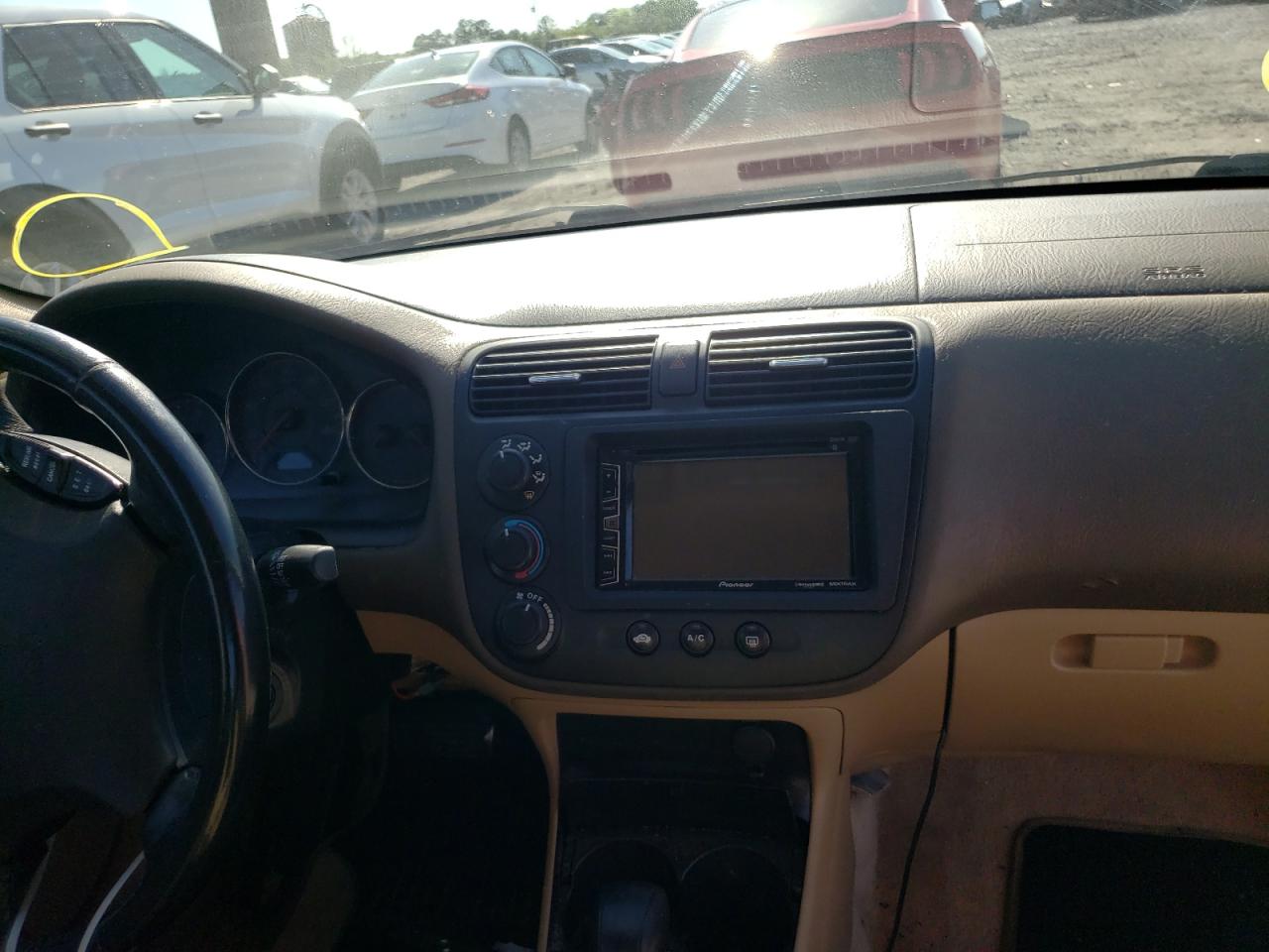 Photo 9 from auction – 2005 HONDA CIVIC LX with VIN 1HGEM22595L060798