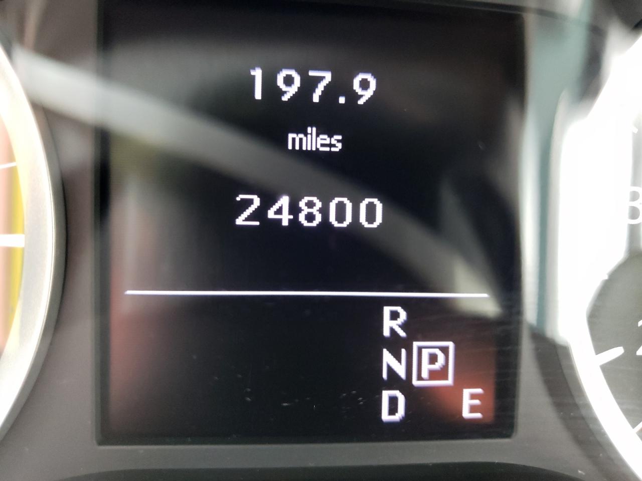 Photo 8 from auction – 2018 INFINITI QX30 BASE with VIN SJKCH5CR0JA044750