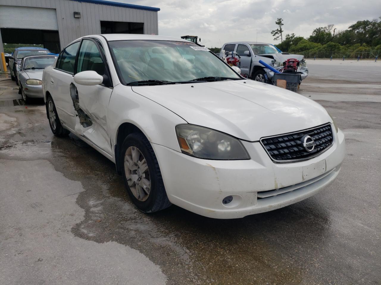 NISSAN ALTIMA S 2005 with VIN 1N4AL11D35C160906 - Photo from auction