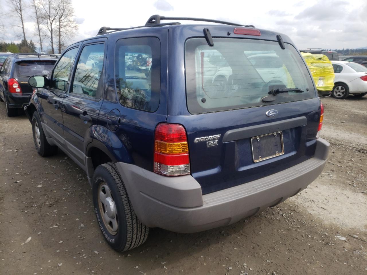 Photo 3 from auction – 2002 FORD ESCAPE XLS with VIN 1FMYU01B92KA43777