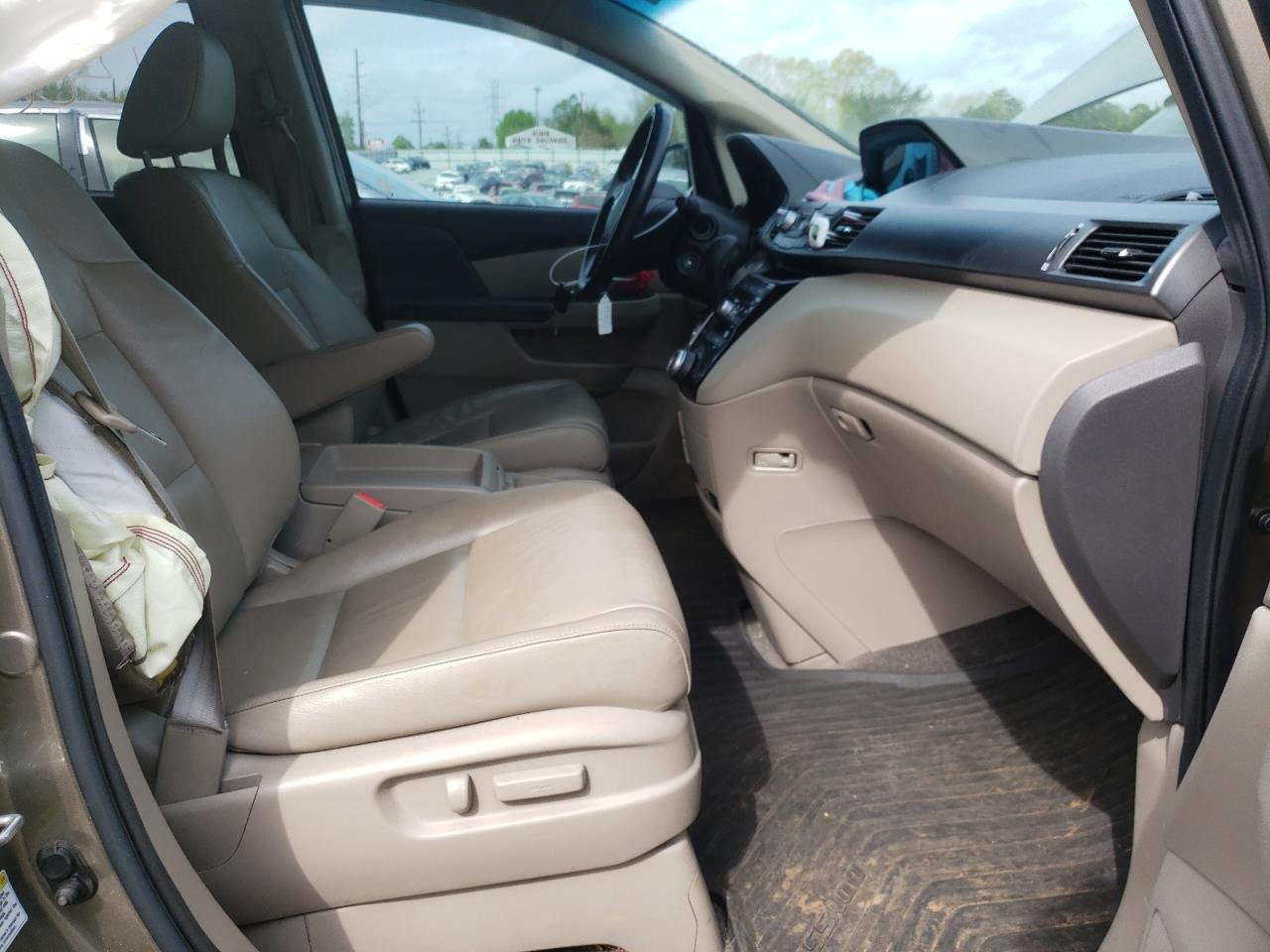Photo 5 from auction – 2011 HONDA ODYSSEY EX with VIN 5FNRL5H66BB016843