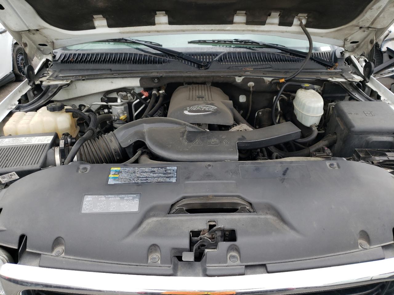 Photo 7 from auction – 2005 GMC YUKON with VIN 1GKEK13T85J211769