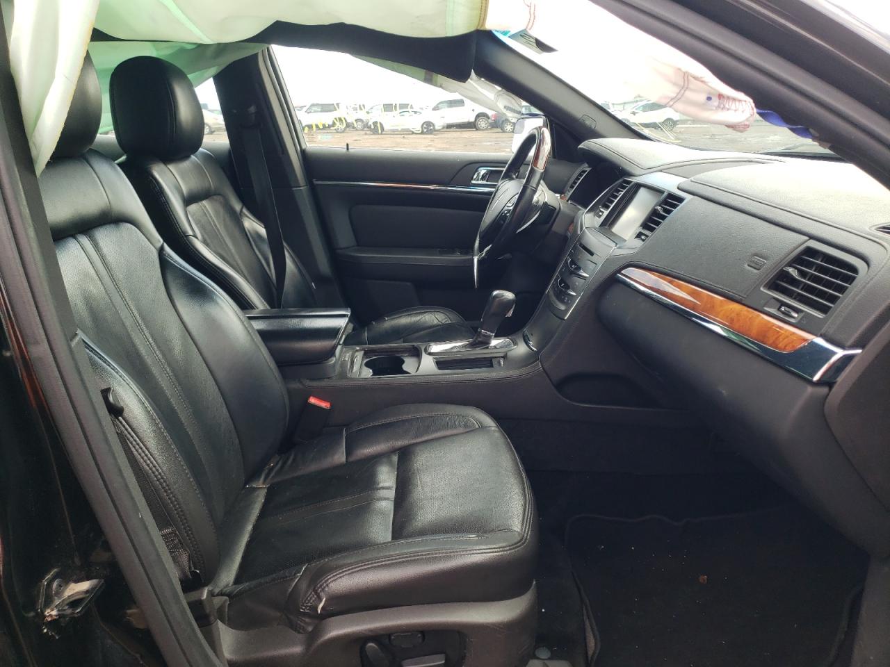 Photo 5 from auction – 2014 LINCOLN MKS with VIN 1LNHL9DK3EG607496