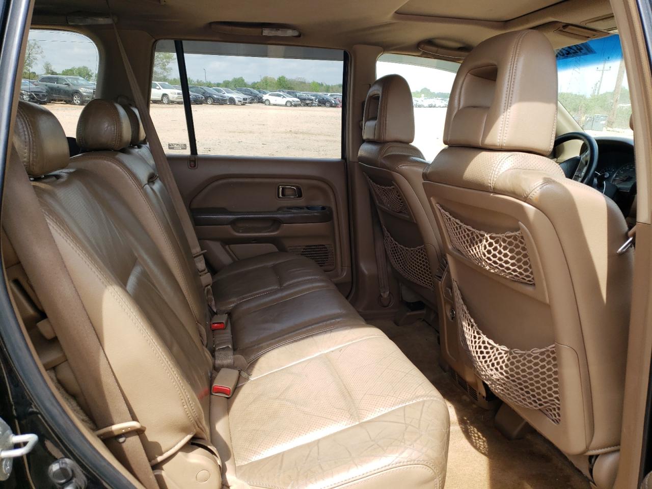 Photo 6 from auction – 2005 HONDA PILOT EXL with VIN 5FNYF18535B007086