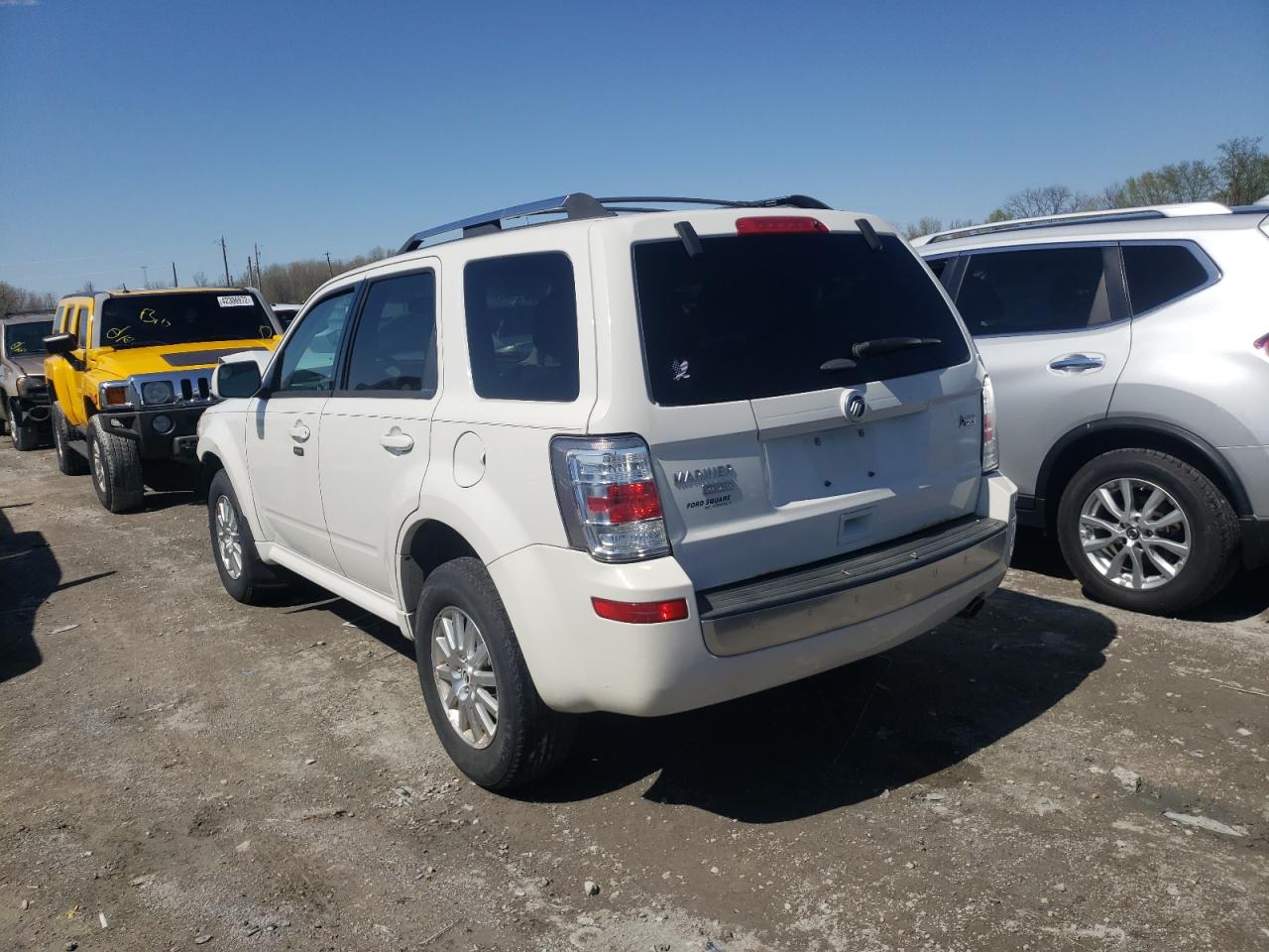 Photo 3 from auction – 2011 MERCURY MARINER PR with VIN 4M2CN9HG8BKJ08050