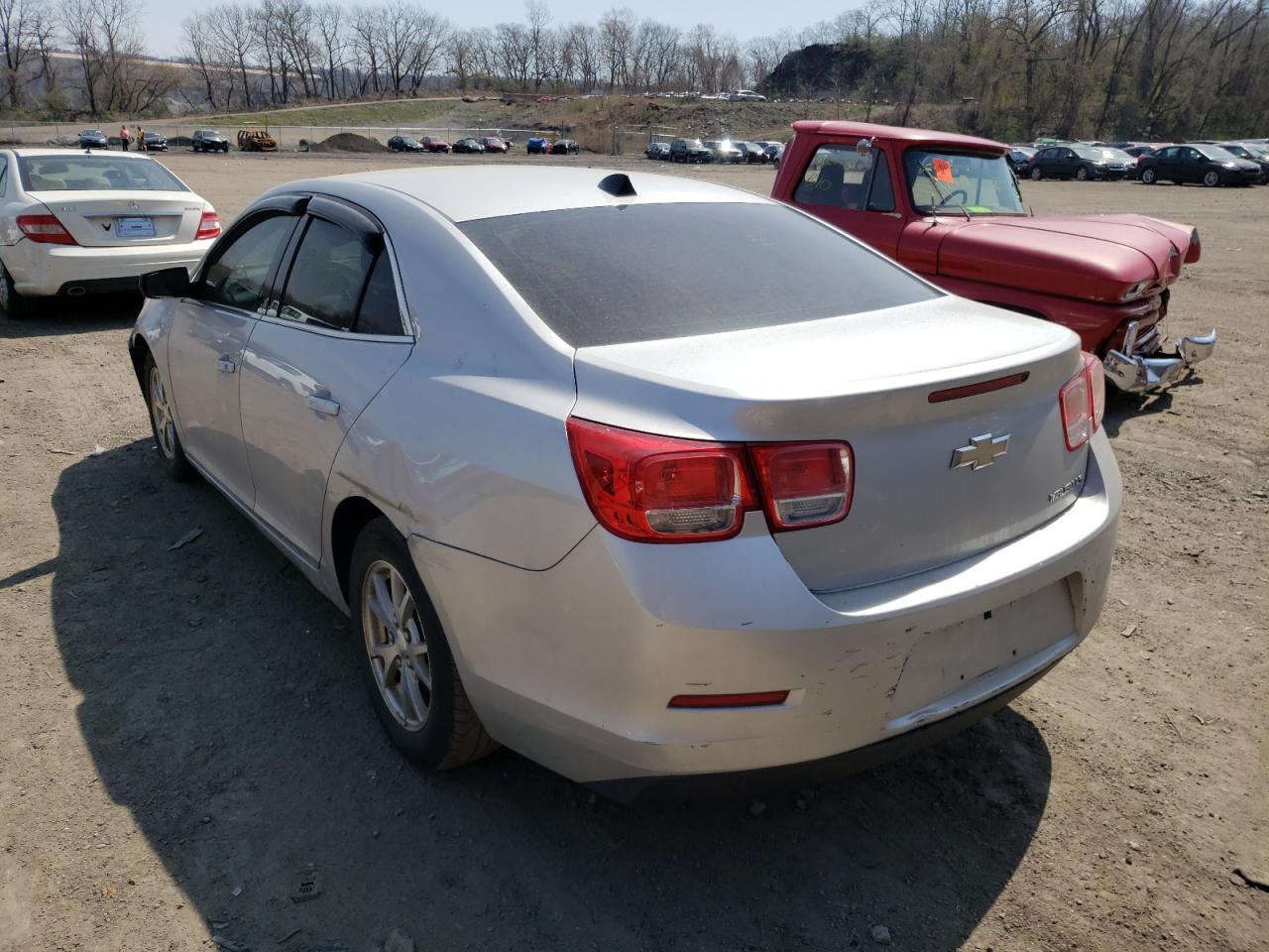 Photo 3 from auction – 2014 CHEVROLET MALIBU LS with VIN 1G11A5SLXEF186309