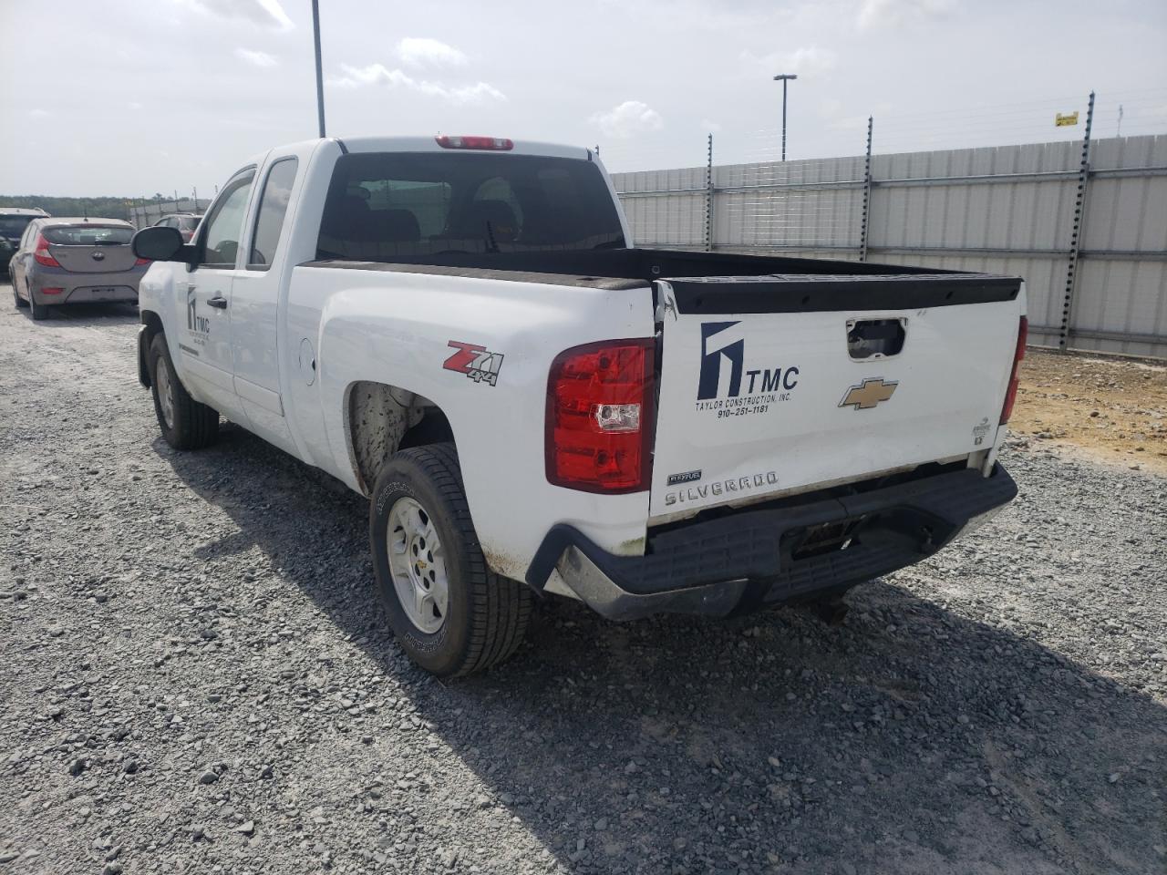 Photo 3 from auction – 2008 CHEVROLET 1500 SILVE with VIN 2GCEK190481311441