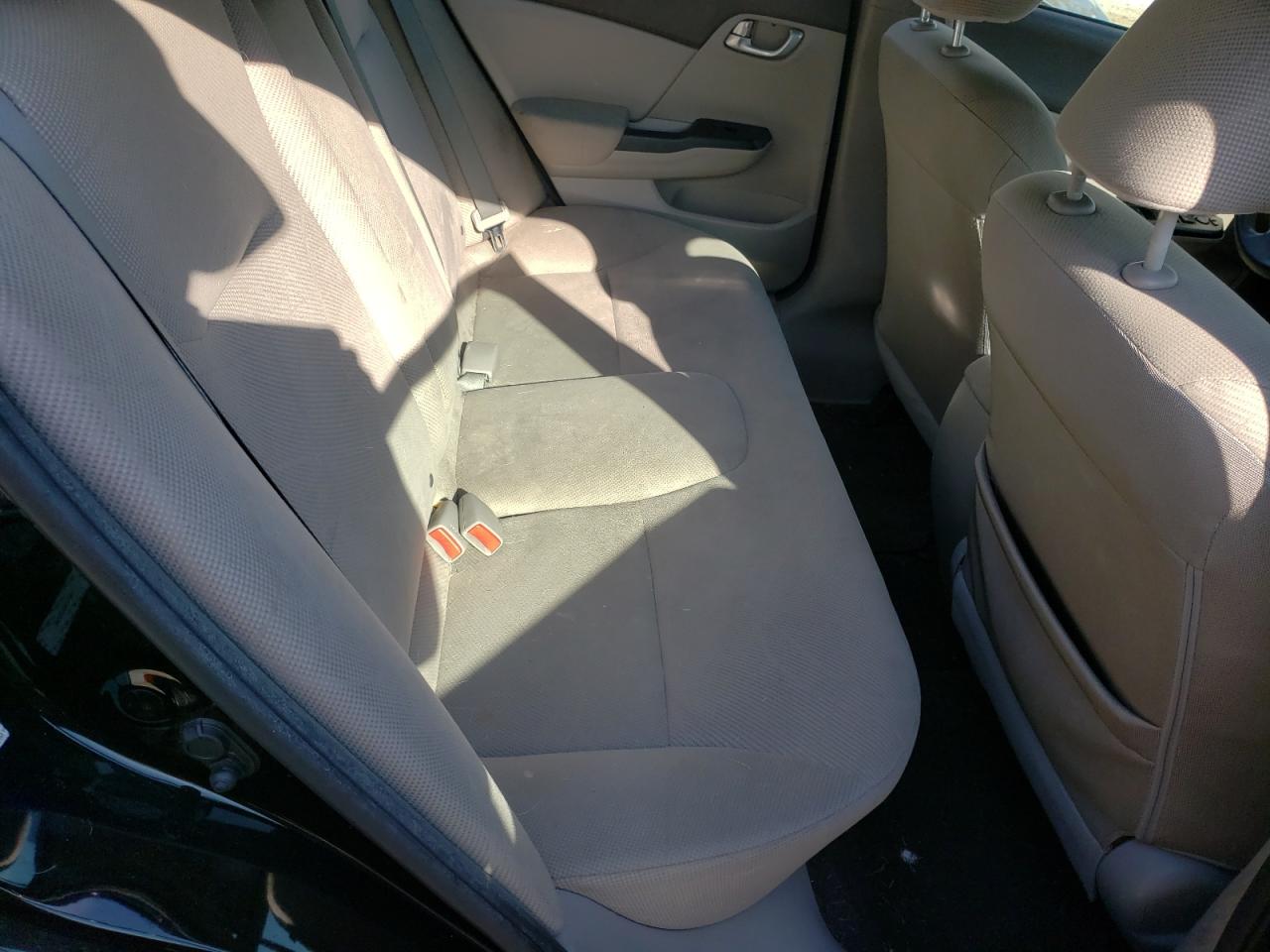 Photo 6 from auction – 2012 HONDA CIVIC EX with VIN 2HGFB2F88CH612963