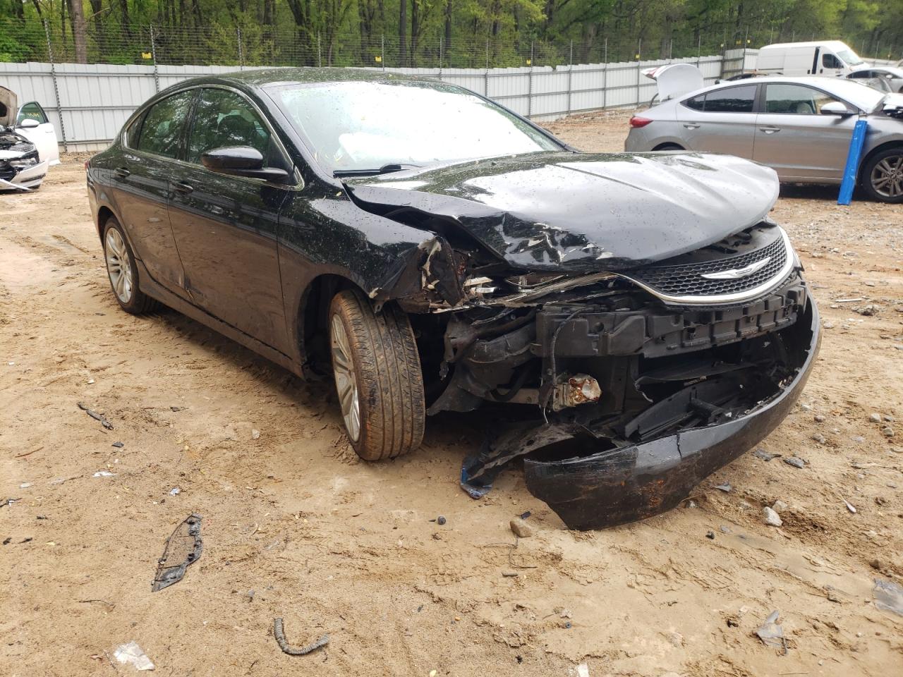CHRYSLER 200 LIMITE 2015 with VIN 1C3CCCAB1FN562043 - Photo from auction