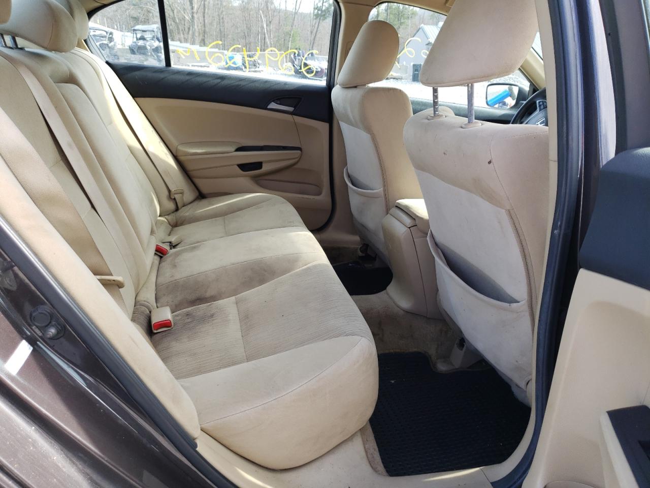 Photo 6 from auction – 2011 HONDA ACCORD LXP with VIN 1HGCP2F45BA072986