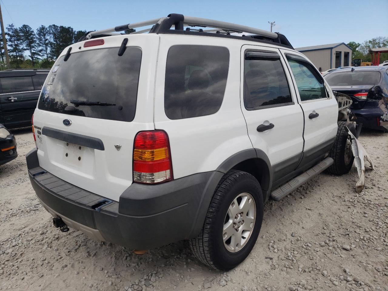 Photo 4 from auction – 2006 FORD ESCAPE XLT with VIN 1FMYU03186KA45532