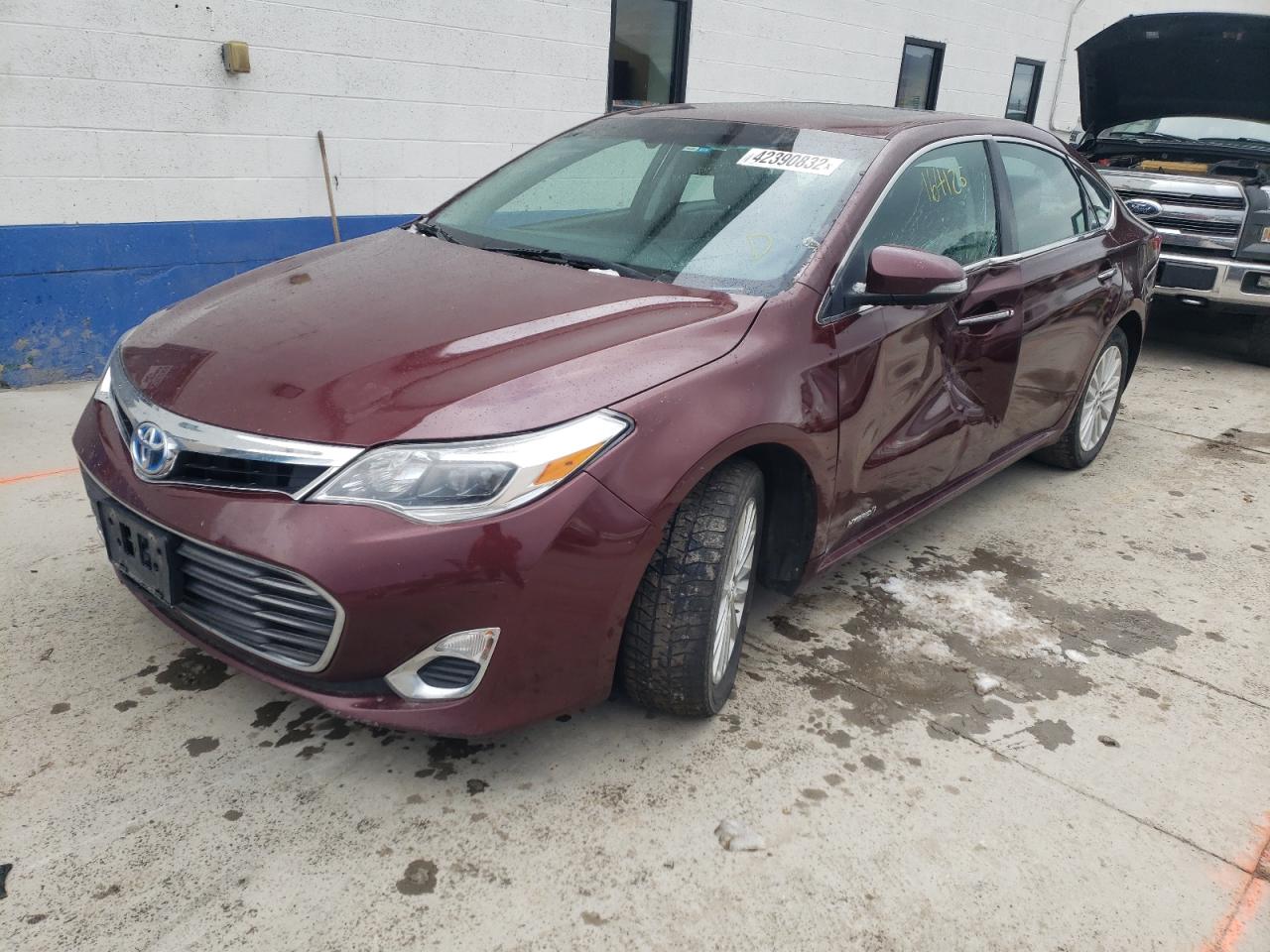Photo 2 from auction – 2013 TOYOTA AVALON HYB with VIN 4T1BD1EB5DU009459