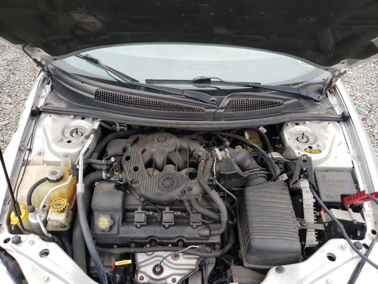Photo 7 from auction – 2004 CHRYSLER SEBRING LI with VIN 1C3EL65R94N162648