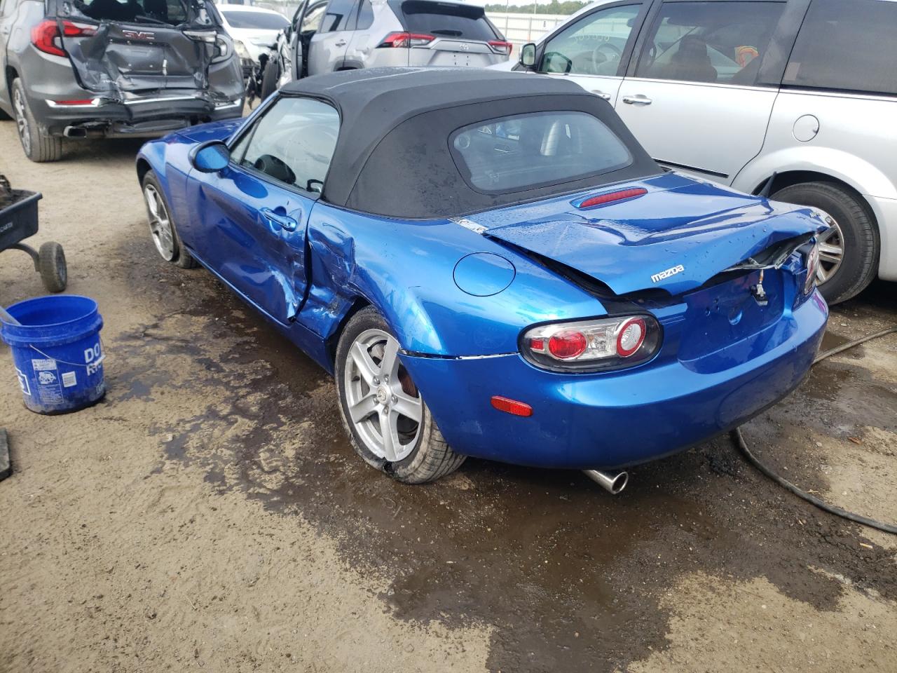 Photo 3 from auction – 2006 MAZDA MX-5 MIATA with VIN JM1NC25F160112224