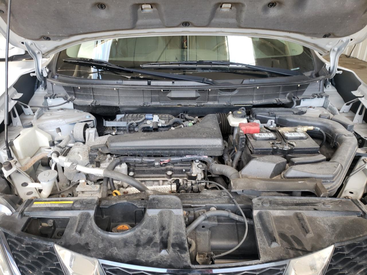 Photo 7 from auction – 2015 NISSAN ROGUE S with VIN 5N1AT2MV3FC913111
