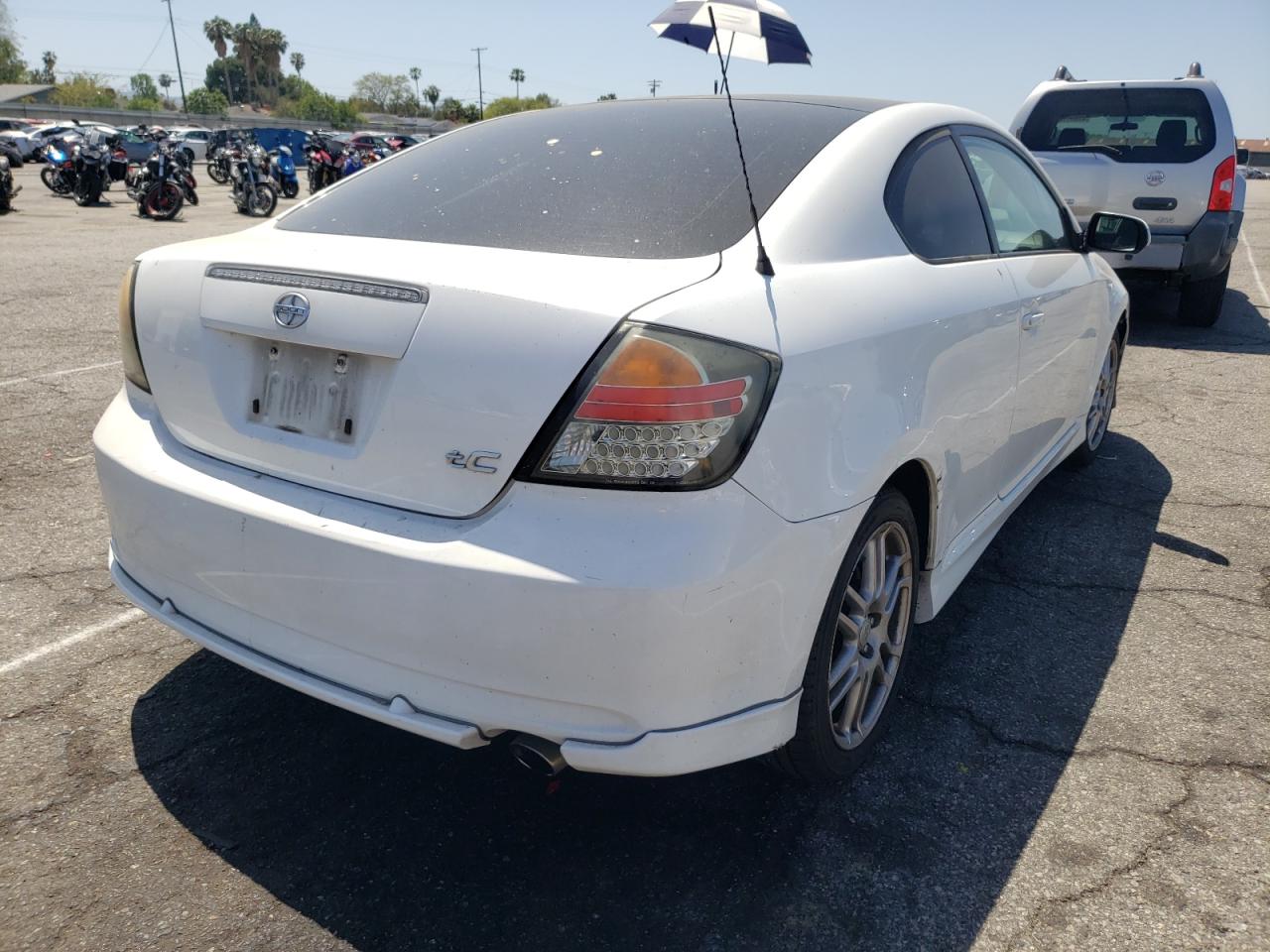 Photo 4 from auction – 2007 TOYOTA SCION TC with VIN JTKDE177670196993