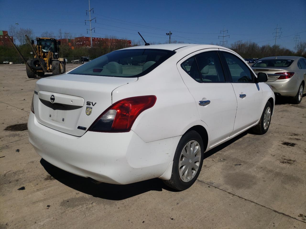 Photo 4 from auction – 2012 NISSAN VERSA S with VIN 3N1CN7AP0CL867833
