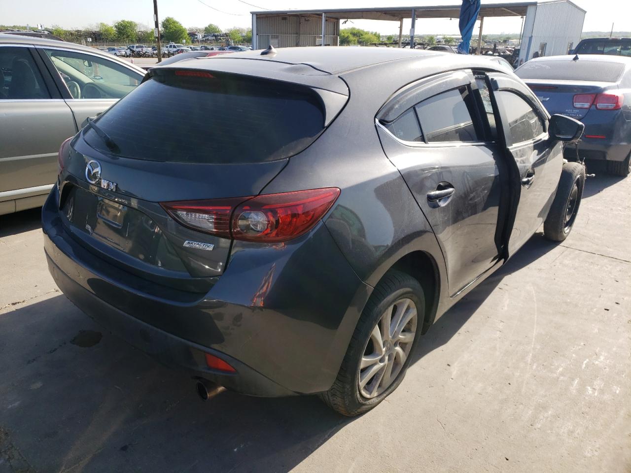 Photo 4 from auction – 2016 MAZDA 3 SPORT with VIN 3MZBM1K73GM268252