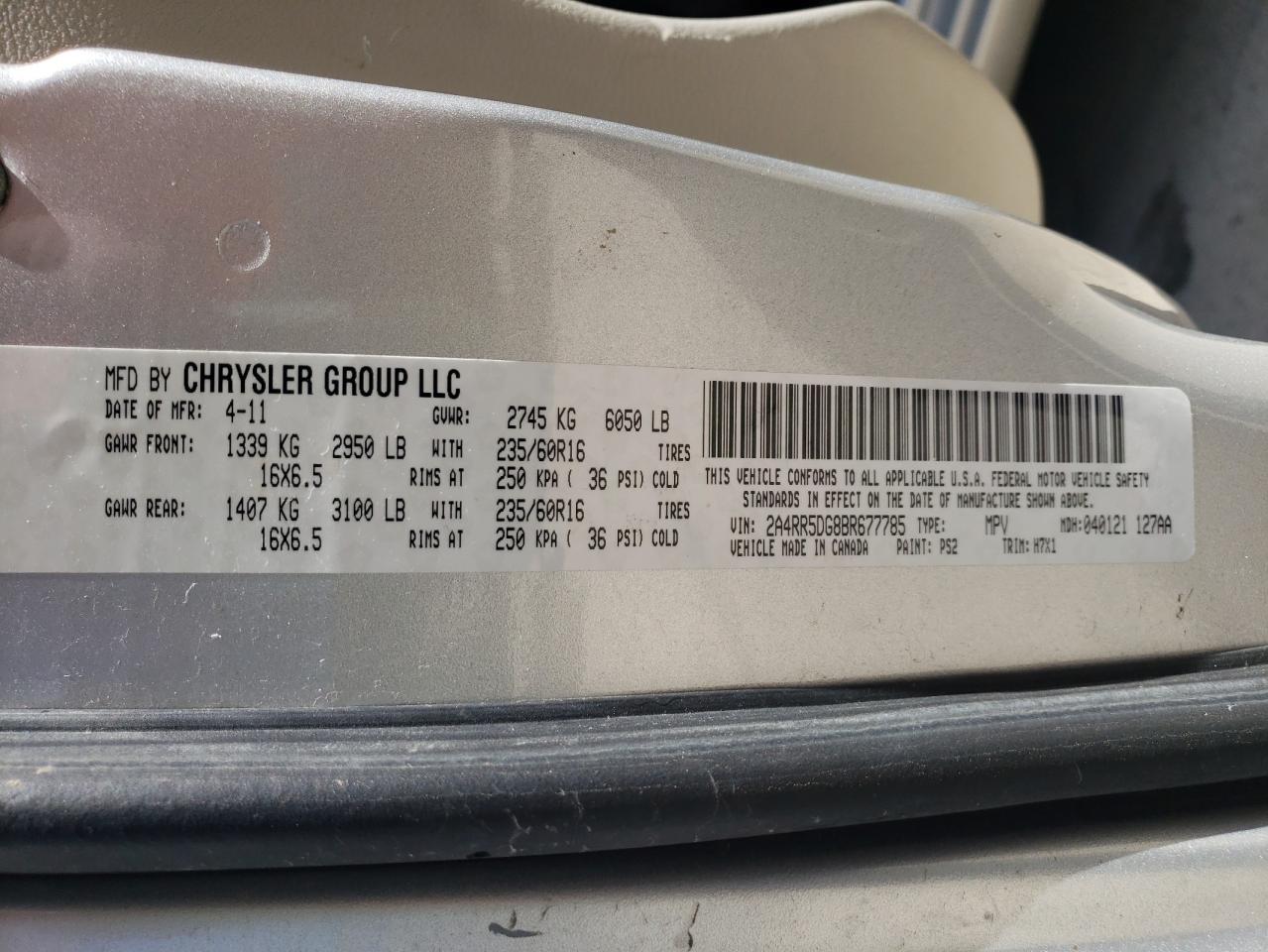 Photo 10 from auction – 2011 CHRYSLER TOWN & COU with VIN 2A4RR5DG8BR677785